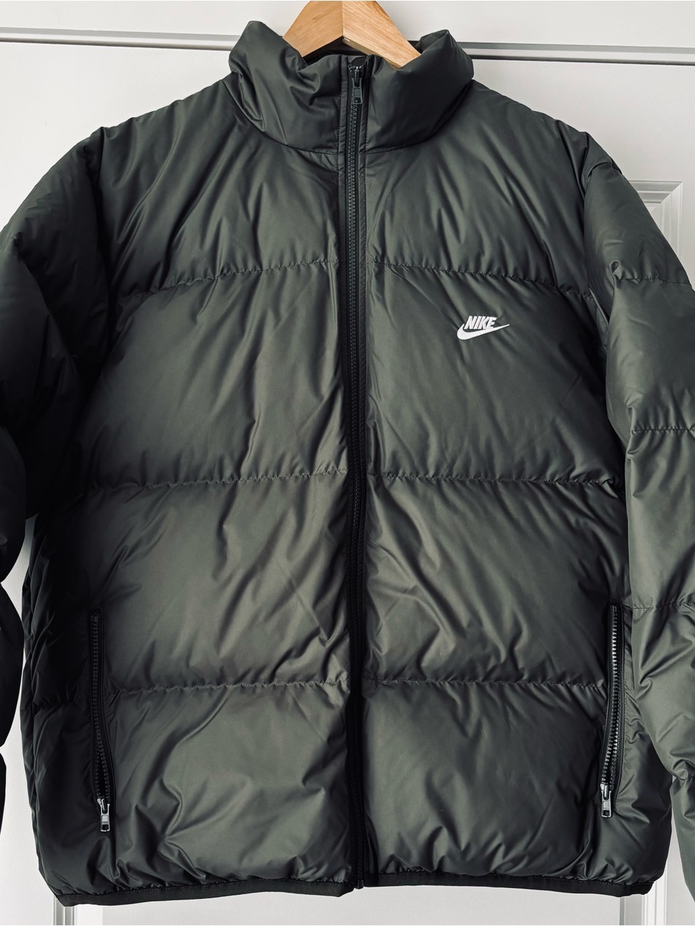 Nike Sportswear Club Therma-FIT Men’s Down Jacket Size L